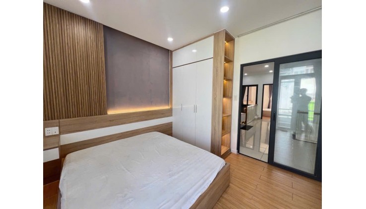 Trường Thọ- Ngã Tư Bình Thái- Thủ Đức -3 Tầng- 65M2-HXH-Hoàn Công Đủ-Giá Chỉ 6,3 Tỷ Thương Lượng